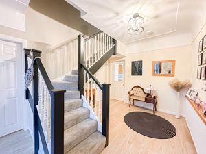 Photo 25- click for photo gallery